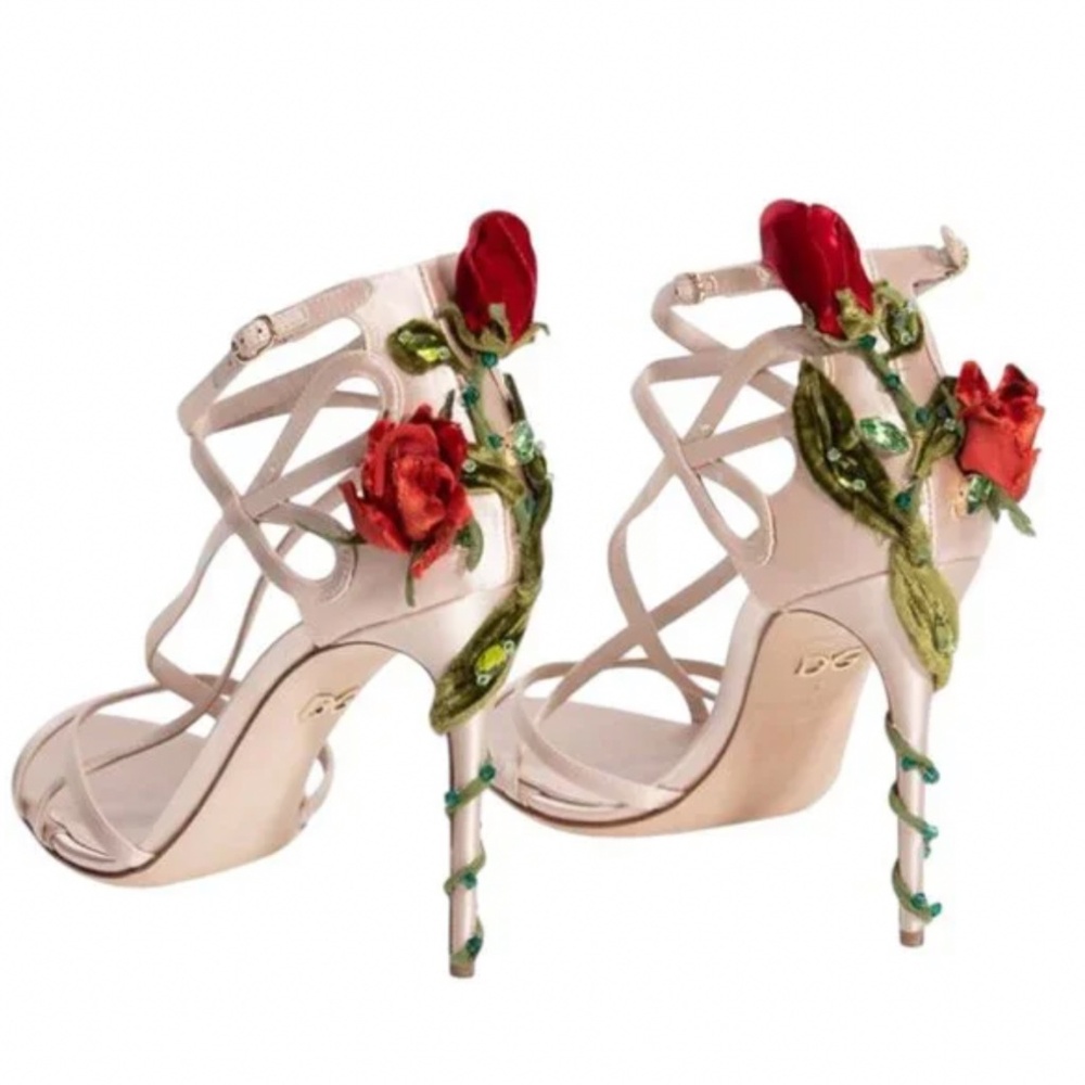 NWT Dolce & Gabbana Climbing Rose Sandals 37